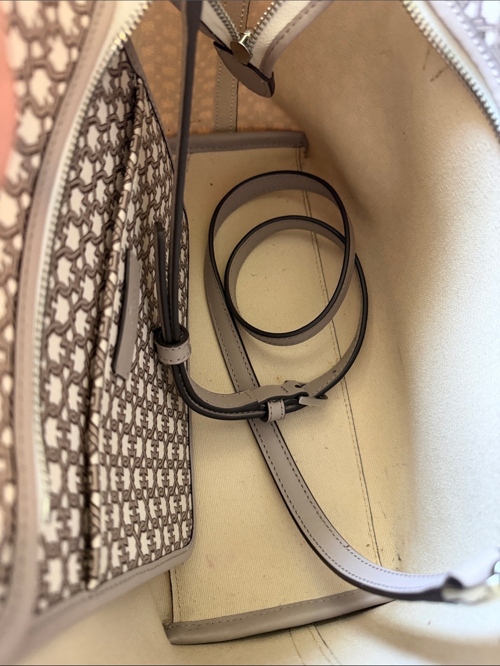 Kate Spade Patterned Tote Bag with Top Handles as is - Picture 10 of 10